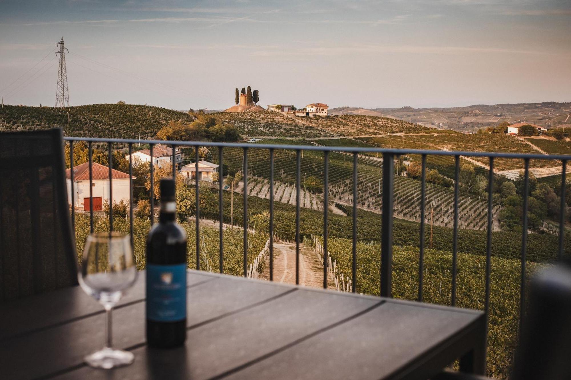 Villa Vinory Bricco Di Nizza Nizza Monferrato Kamer foto